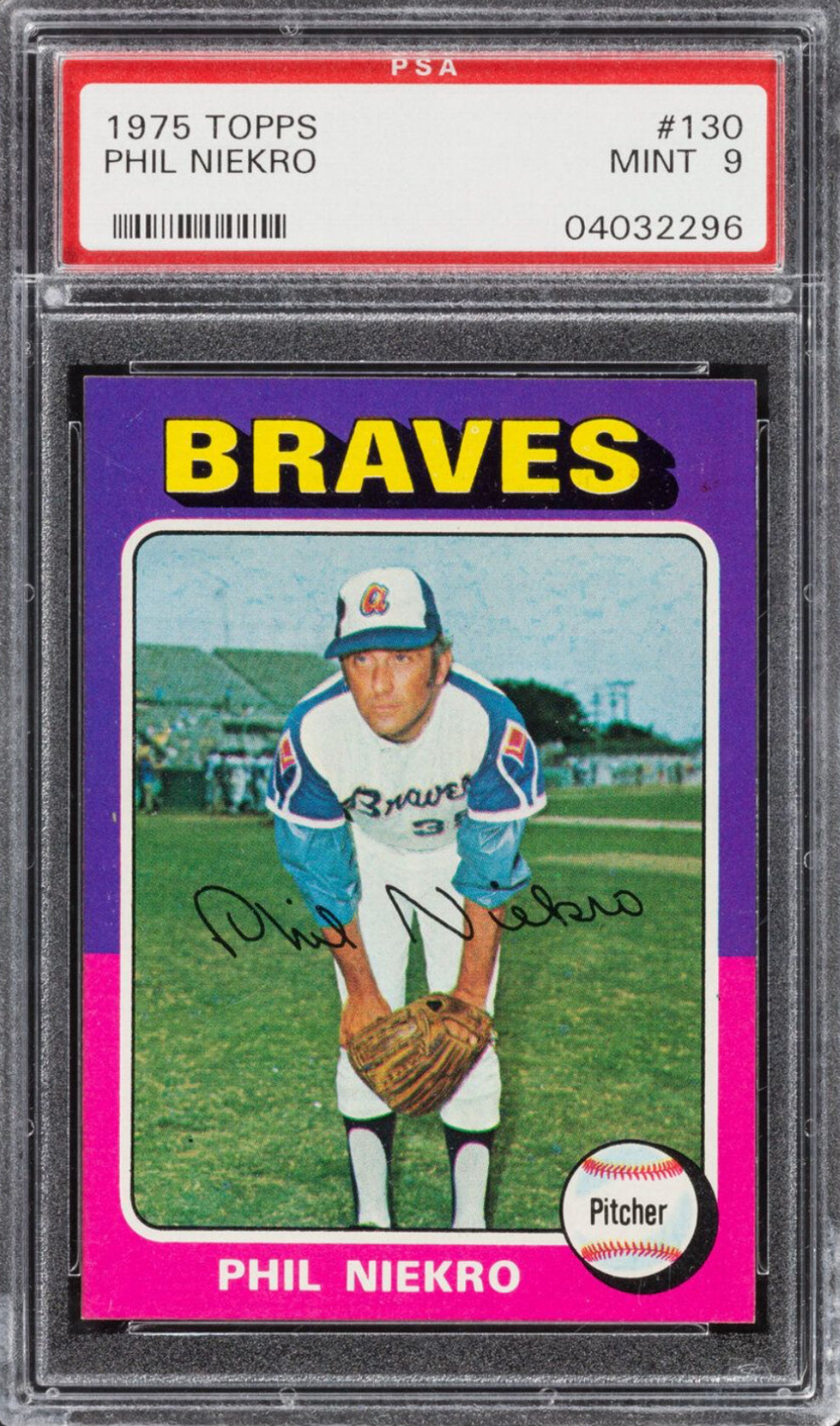 1975 Topps #130 Phil Niekro PSA 9