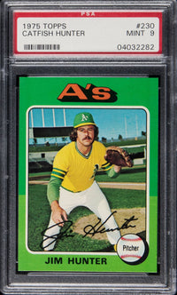 1975 Topps #230 Jim Hunter PSA 9