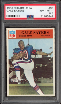 1966 Philadelphia #38 Gale Sayers ROOKIE PSA NM-MT+ 8.5